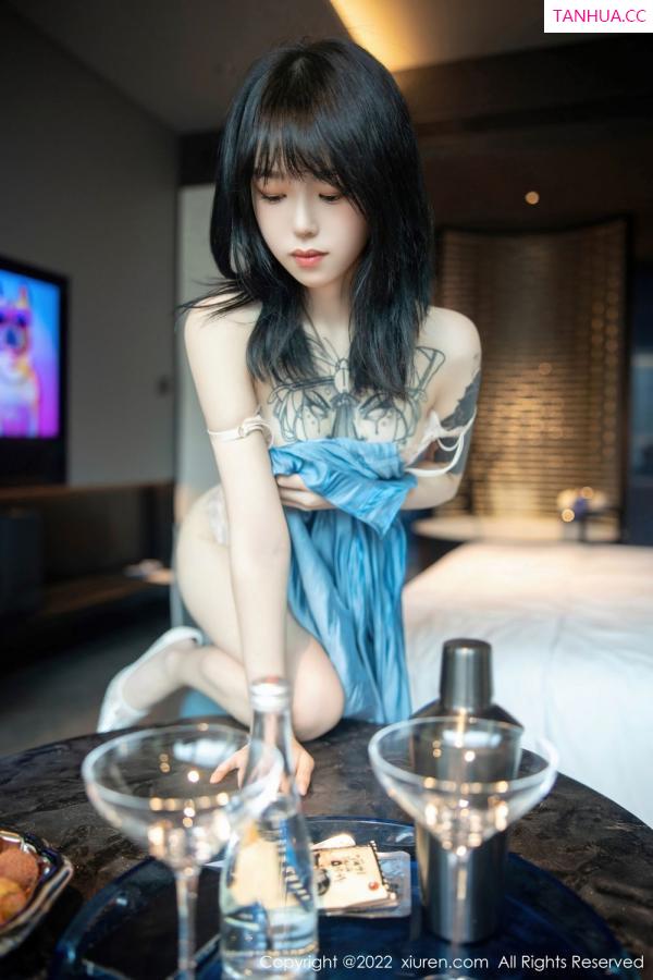 小奶瓶呜呜  [XiuRen]高清写真图 2022.09.29 No.5662 奶瓶第86张图片